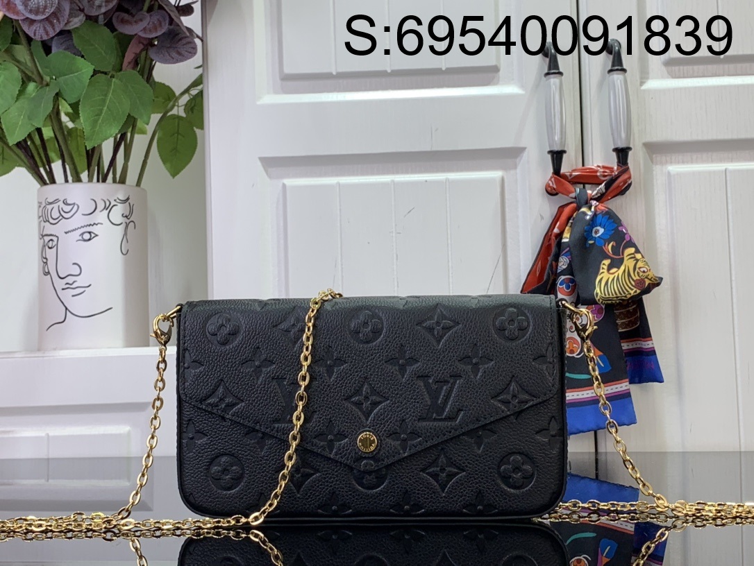 [88factory] 루이비통 펠리시 포쉐트 모노그램 앙프렝뜨 블랙 M64064 21*12*3cm 