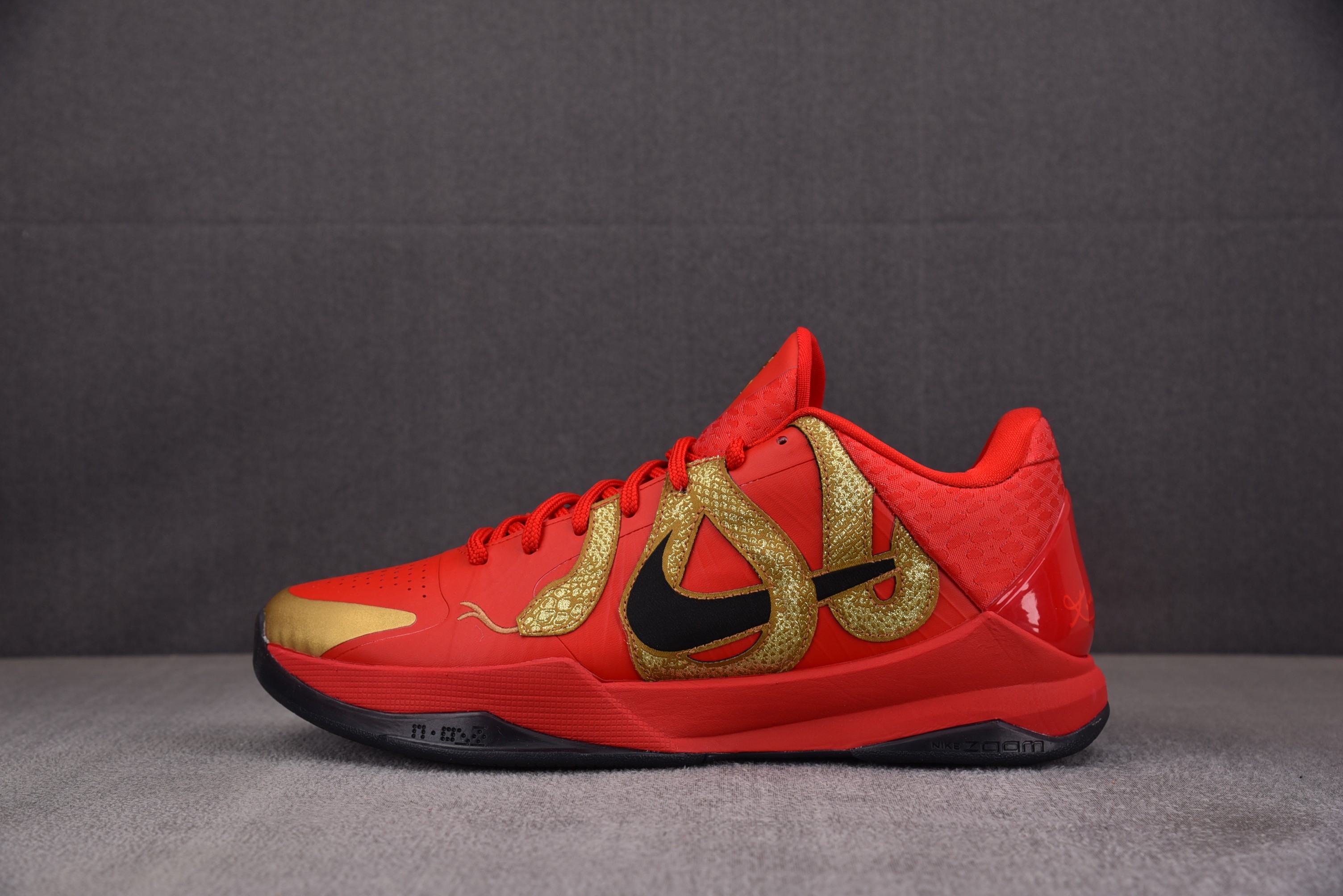 [S2]나이키 코비 5 프로트로 NK Kobe 5 Protro Year of the Mamba University Red 유니버시티 레드 HF518-600